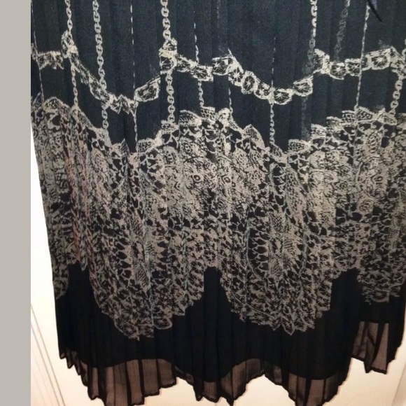 Ann Taylor LOFT Knife Pleat Dress spaghetti Strap - Picture 3 of 8